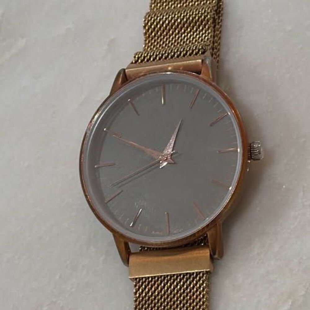 QRTZ 10164 Rose Gold Mesh Watch magnetic bracelet strap